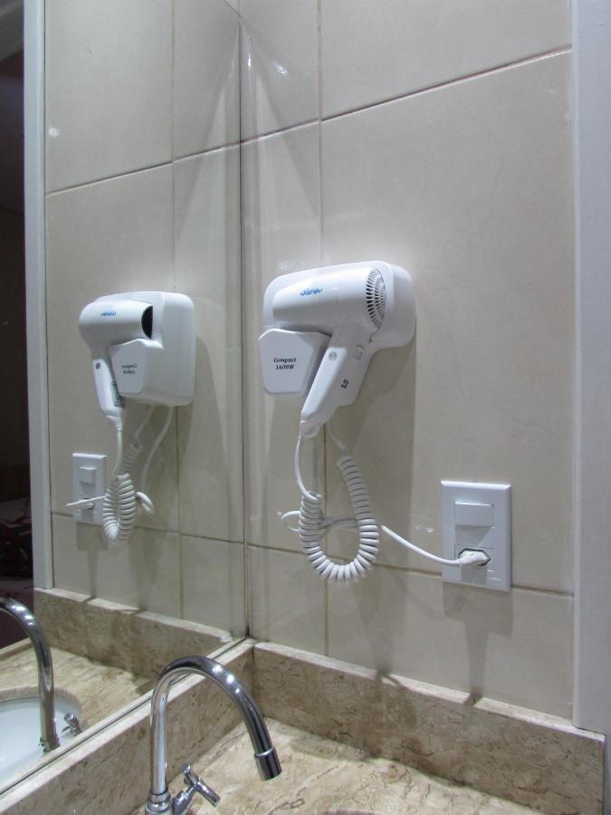 Hotel Tropicalia: Downtown Convenience with Parking Sao Paulo Exterior photo